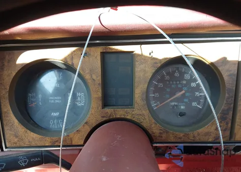 1987 Ford Ranger из США, поврежденный, VIN 1FTBR10A0HUB96006